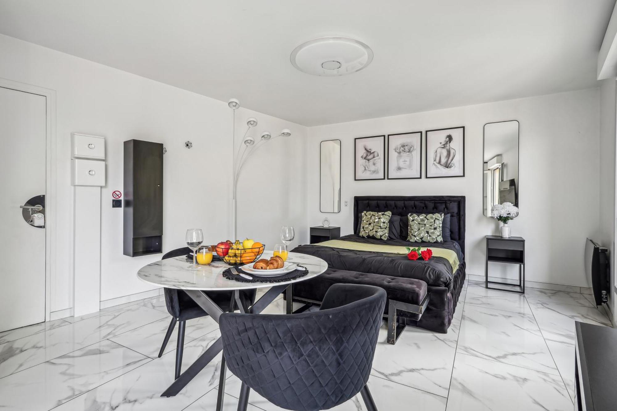 Studio Avec Jacuzzi & Vue Sur Le Parc Soubiran Dammarie-lè-Lys Exteriér fotografie